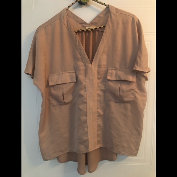 ⭐️ 3/for 30$ ⭐️ Pink blouse - Picture 1 of 2